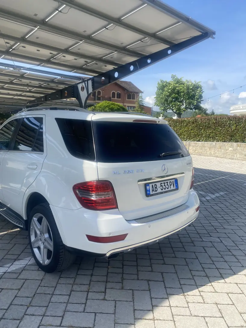 Auto mieten in Tirana