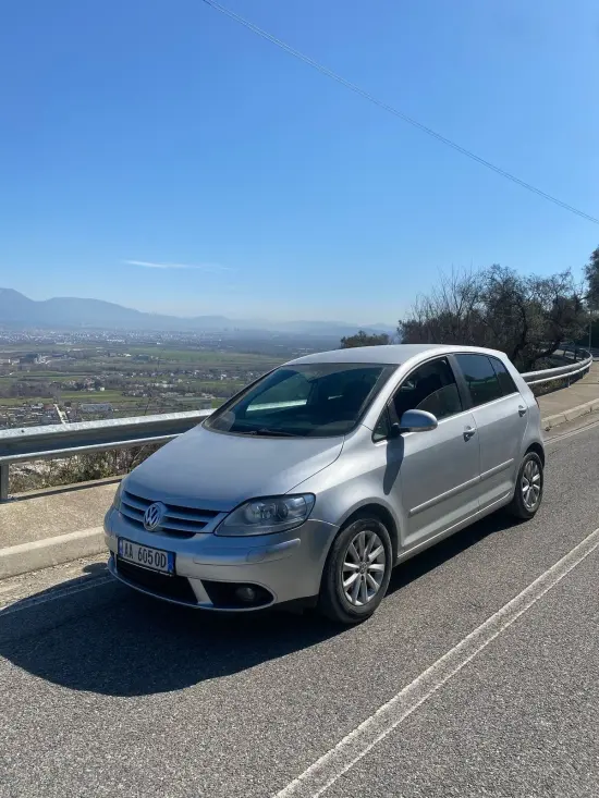 Rent a 2012 Volkswagen Golf Plus in Tirana