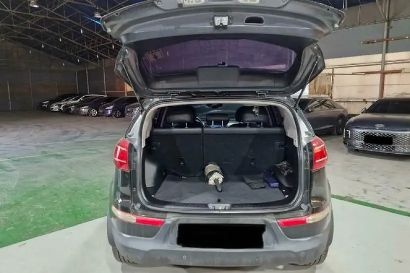 Alquila un coche en Tirana