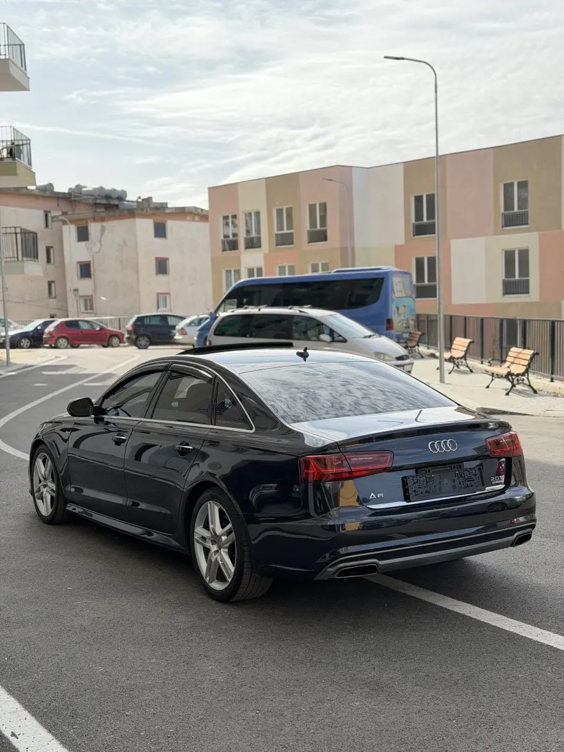 Auto mieten in Tirana