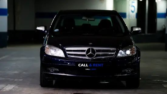Louer une Mercedes-Benz C 220 de l'année 2009 à Tirana
