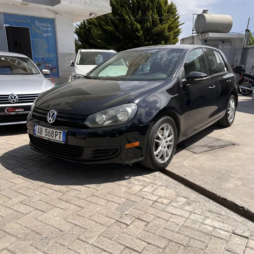 Noleggia un'auto a Tirana Noleggia un'auto a Tirana