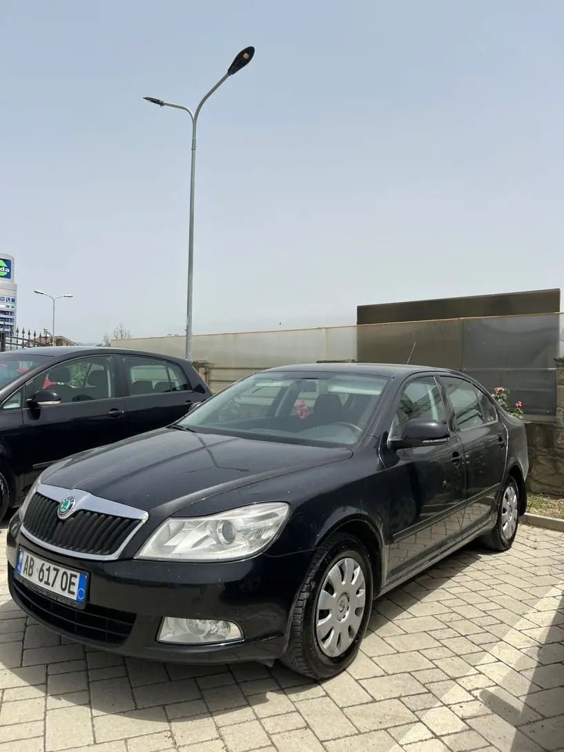 Alquila un coche en Tirana Alquila un coche en Tirana