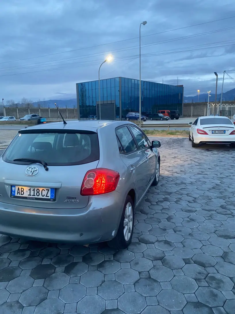 Rent a car in Tirana
