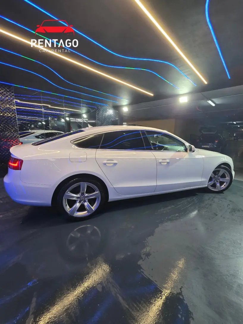 Rent a car in Tirana