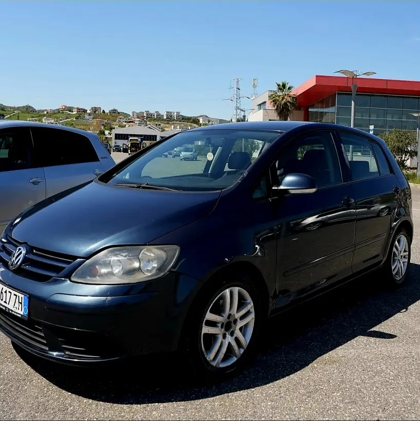 Rent a car in Tirana