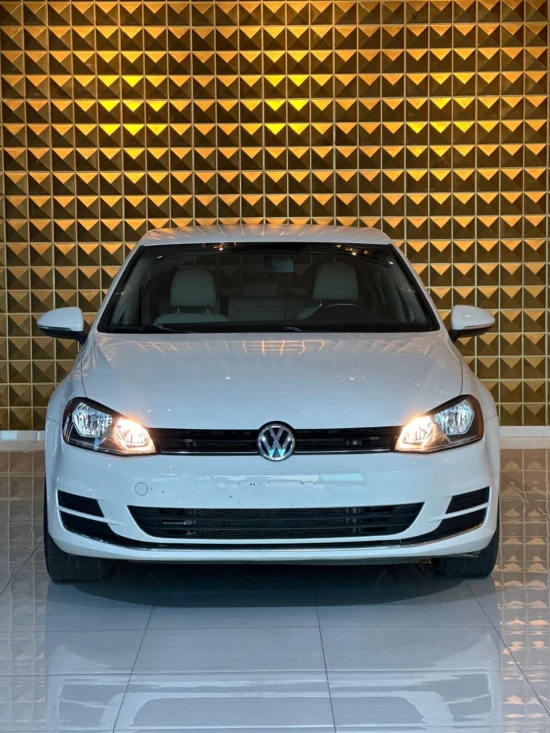 Rent a 2015 Volkswagen Golf 7 in Tirana