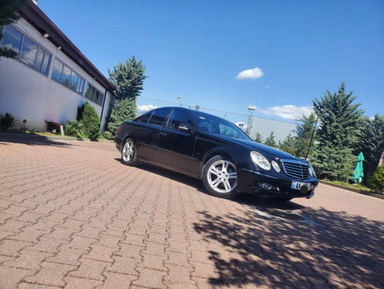 Rent a 2008 Mercedes-Benz E 280 in Tirana