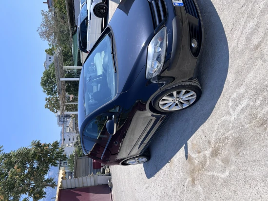 Rent a 2008 Volkswagen Golf Plus in Tirana