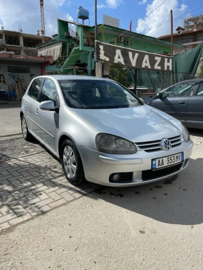 Rent a car in Tirana