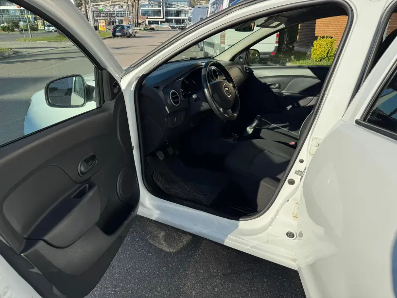 Louer une voiture à Tirana