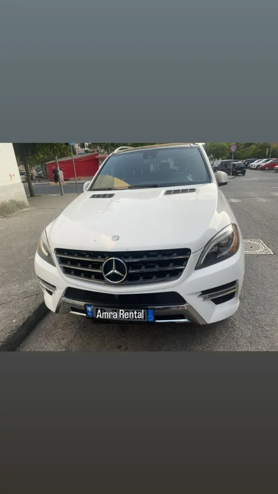 Alquila un 2014 Mercedes-Benz ML 350 en Tirana