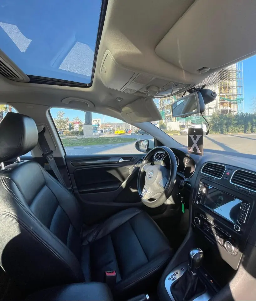 Rent a car in Tirana