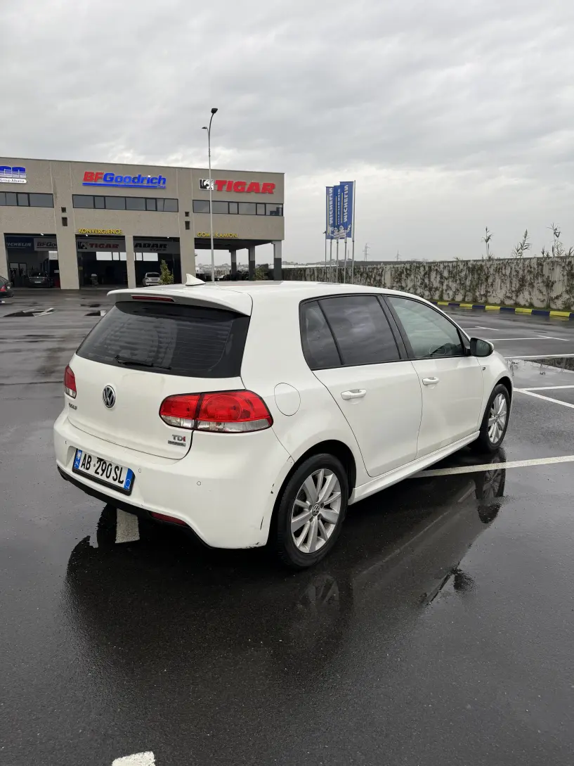 Alquila un coche en Durrës Alquila un coche en Durrës