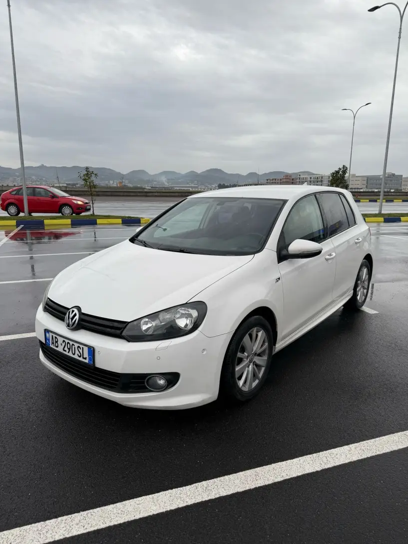 Alquila un coche en Durrës Alquila un coche en Durrës