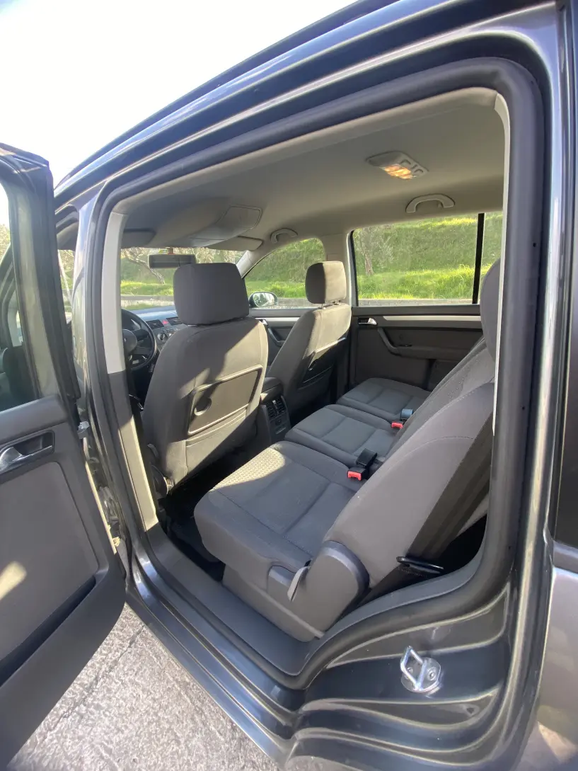 Wynajmij samochód w Tirana