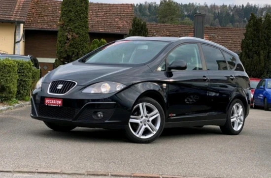 Rent a 2013 Seat Altea in Tirana