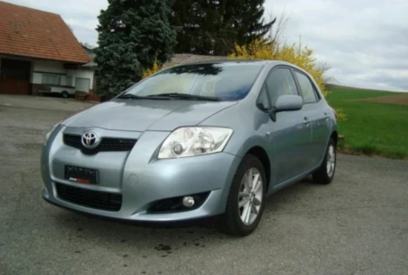 Rent a car in Tirana