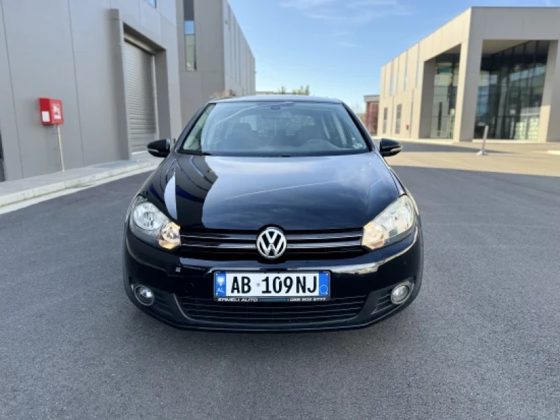 Rent a car in Tirana