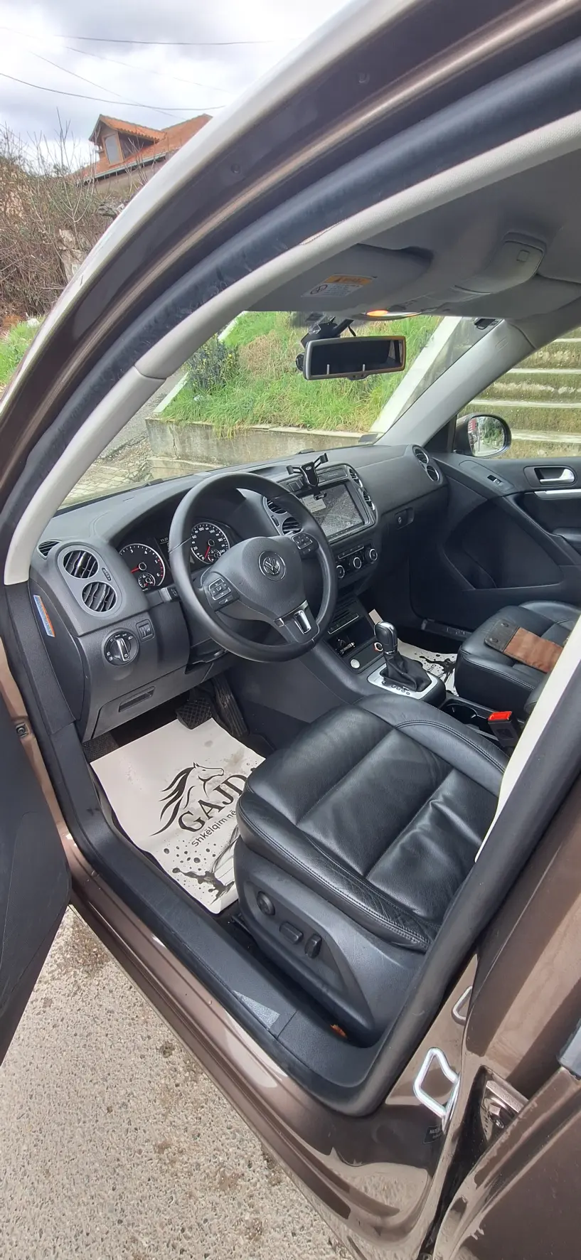 Rent a car in Tirana