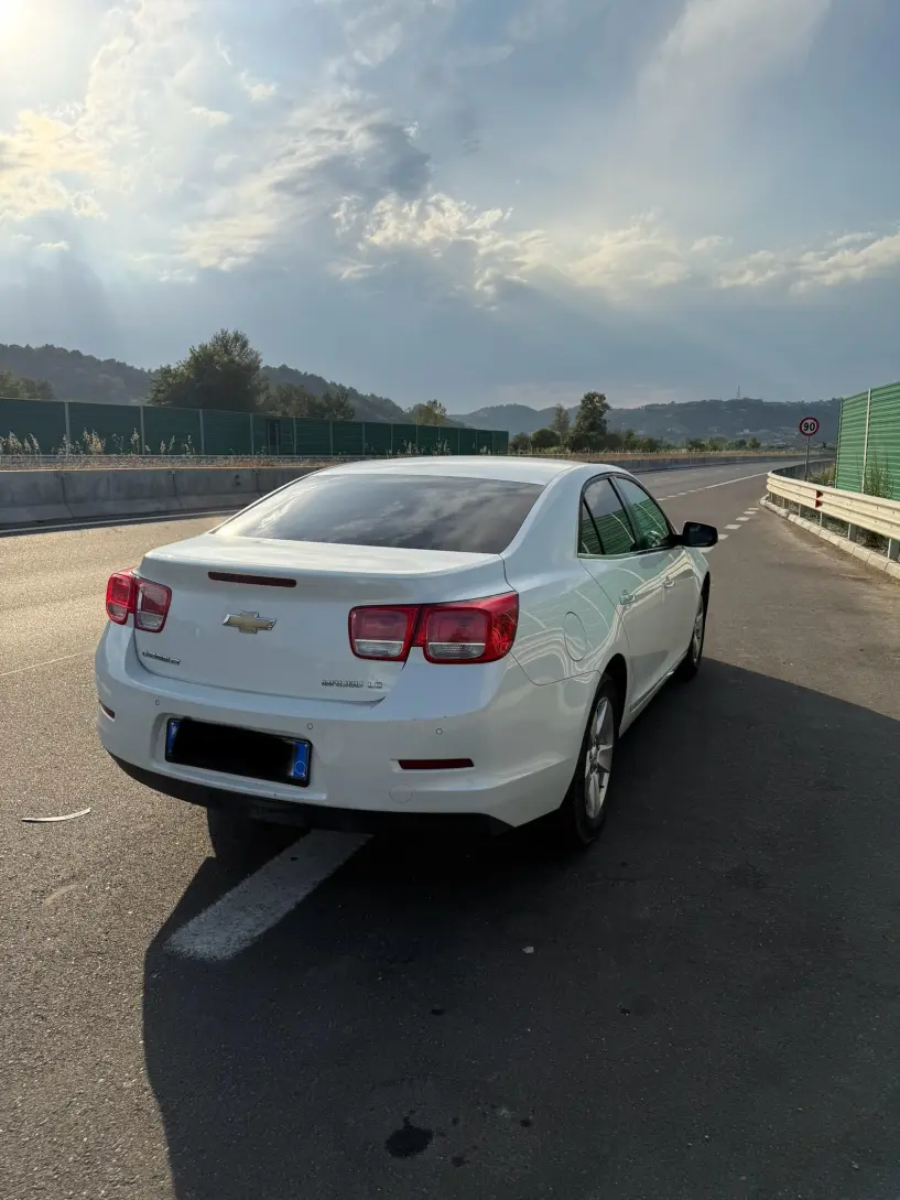 Alquila un coche en Durrës