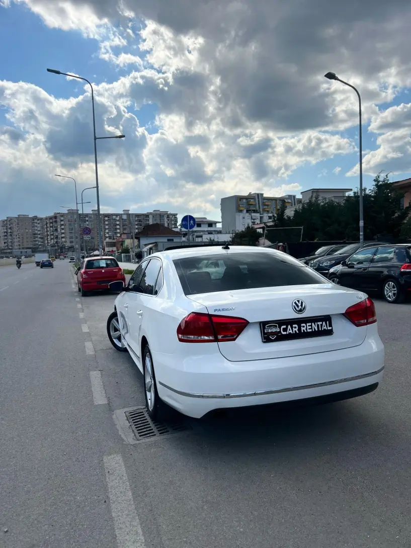 Louer une voiture à Tirana Louer une voiture à Tirana