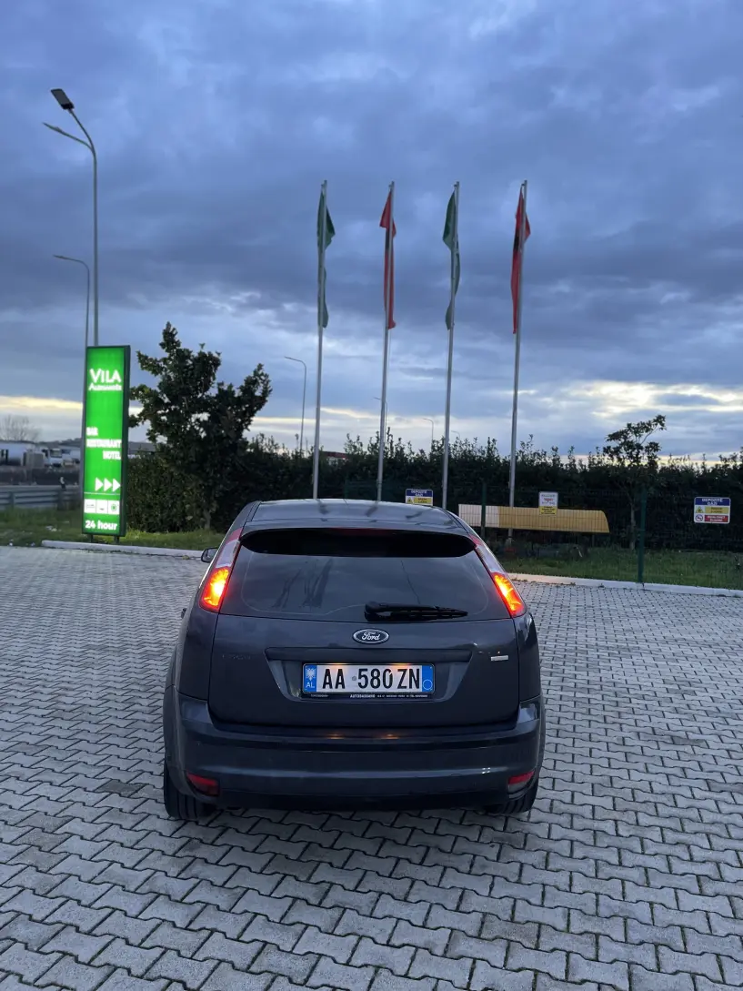 Louer une voiture à Durrës