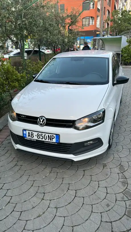 Rent a car in Tirana