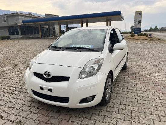 Rent a 2011 Toyota Yaris in Gjirokastër