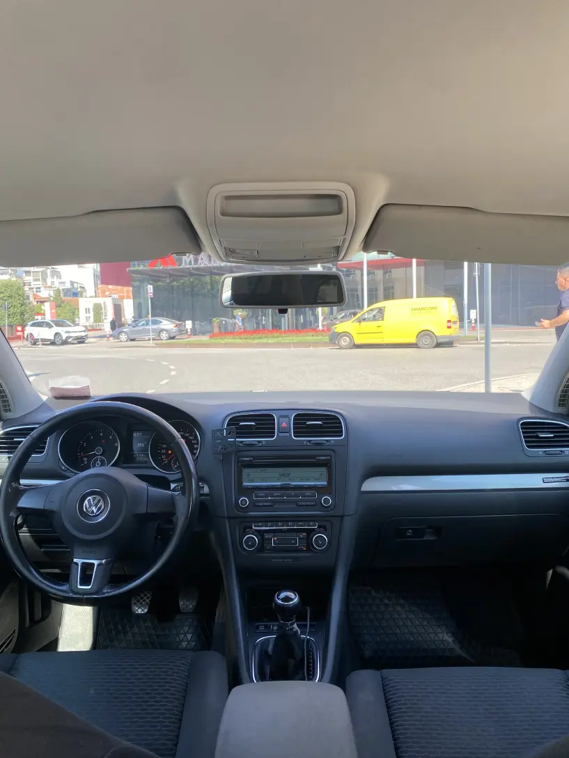 Louer une voiture à Tirana